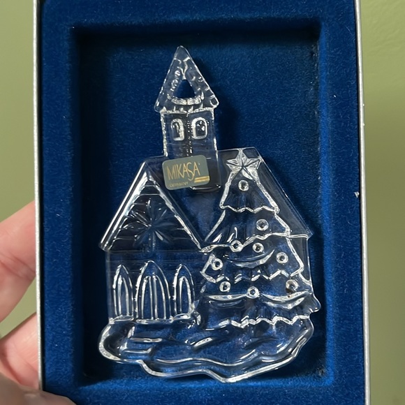 Mikasa Christmas ornament - Picture 2 of 6